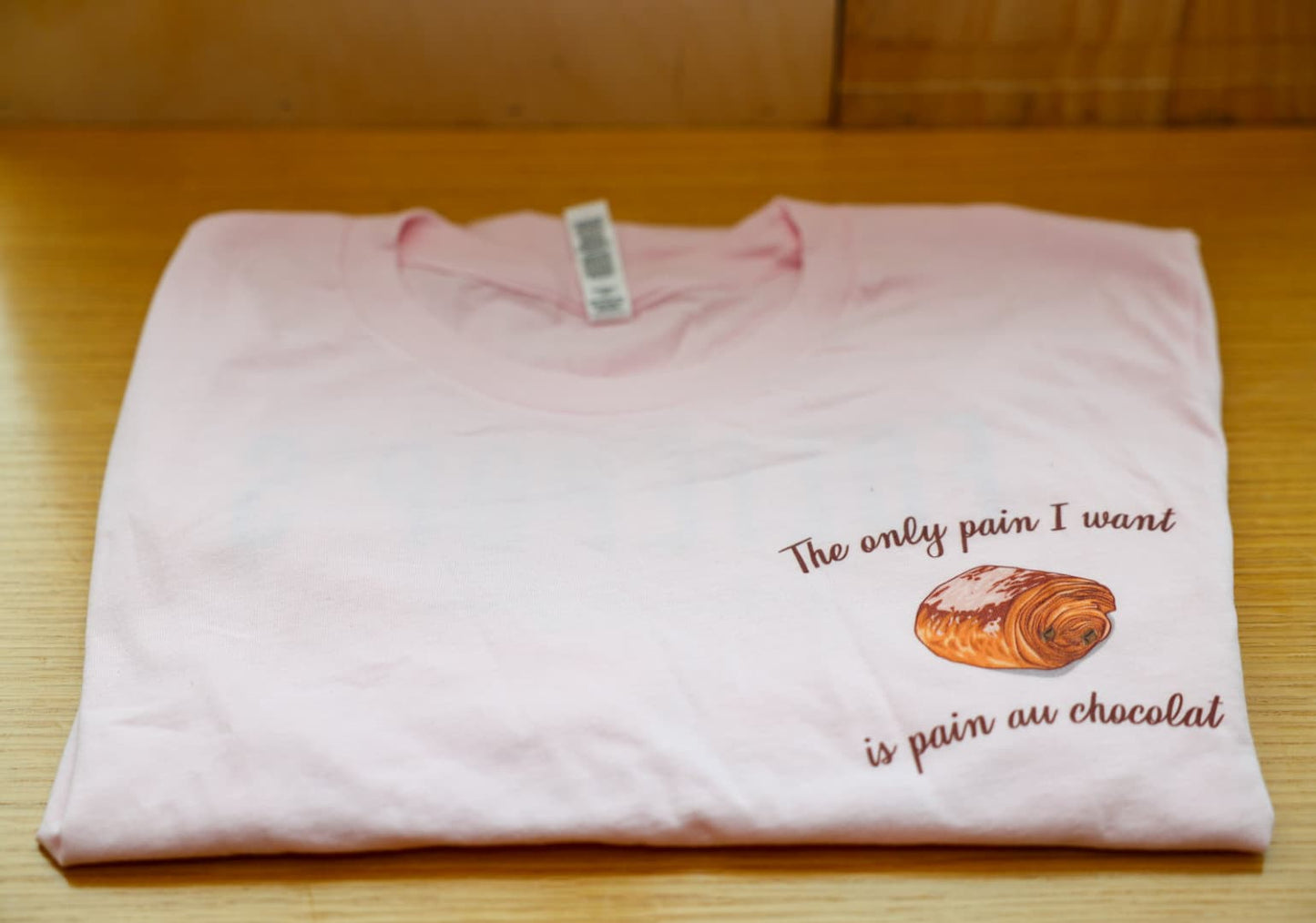 pain au chocolat shirt